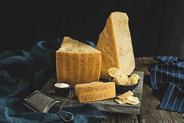 mangiacinema-cibo-autore-2021-parmigiano-butteri-lanfredini